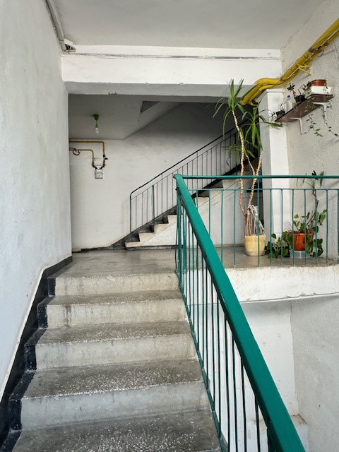 Apartament 2 camere de vanzare, ultracentral, B-dul Republicii, Barlad 