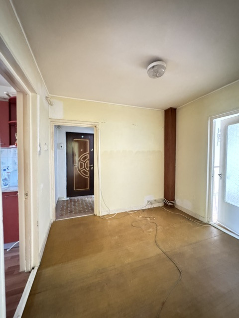 Apartament 3 camere si 2 bai de vanzare, str. Tipografilor, Nord Bacau