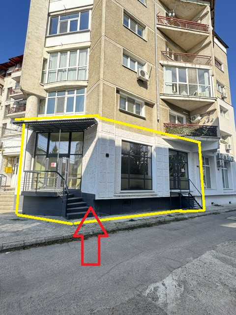 Spatiu comercial 100 mp de inchiriat, str. Logofat Tautu, Bacau