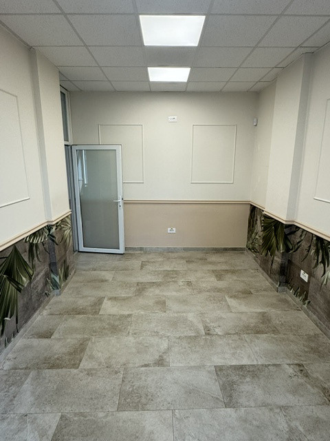 Spatiu comercial 100 mp de inchiriat, str. Logofat Tautu, Bacau