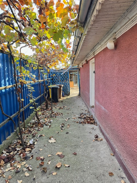 Casa cu 807 mp teren de vanzare, SERBANESTI,  str. Spicului, Mun. Bacau