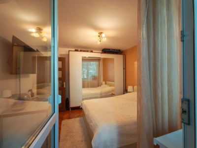 Apartament 3 camere decomandate Cornisa