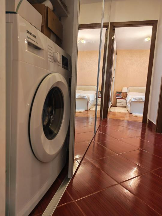 3 Camere decomandate mobilat, utilat